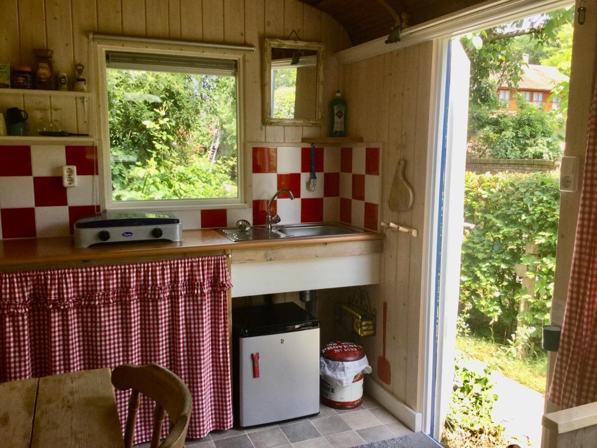 De Akker, Unieke Overnachting In Pipowagens! Ommeren Exterior photo